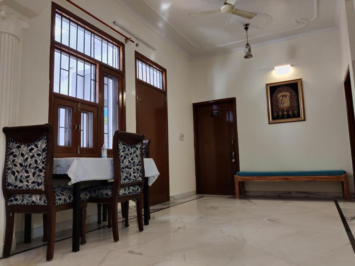 The Karauli Villa By Le Pension Stays ジャイプール エクステリア 写真